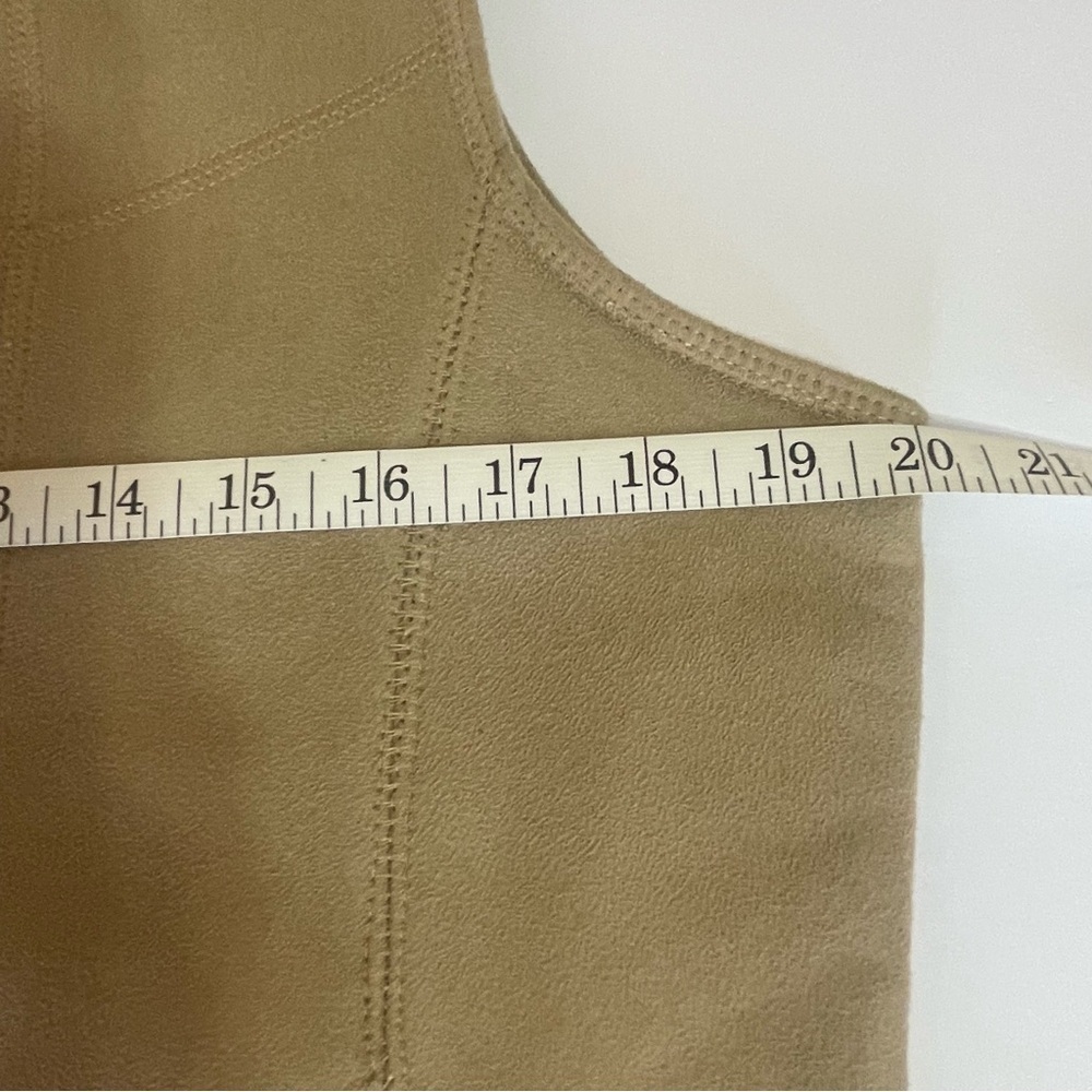 Outback Trading Company Women's Tan Microsuede Vest Size Small - Picture 7 of 8